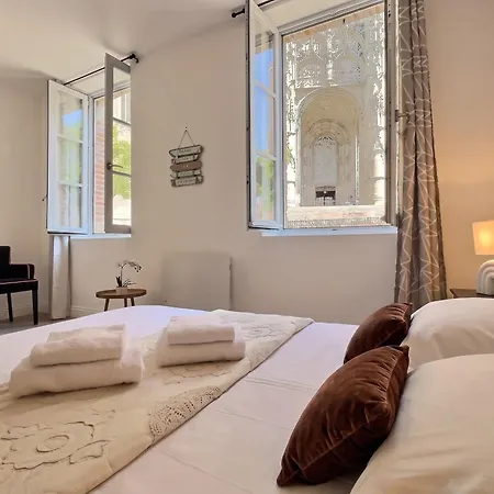 Cathedral View - Downtown - Wifi - Air Conditioning דירה *